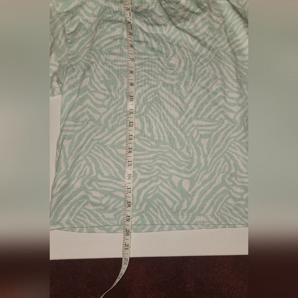 Girls Champion T-shirt XL - Picture 3 of 3